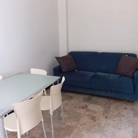 Amalfi شقة لوانو